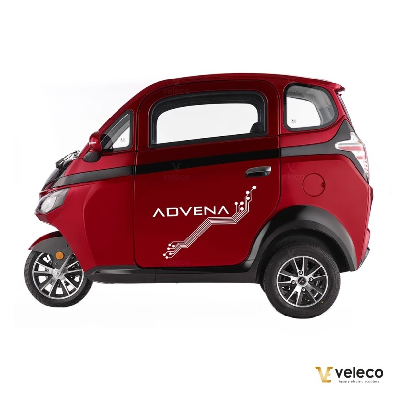 Veleco ADVENA: 2-Sitzer-Elektromoped im geschlossenen Karosserie-Design