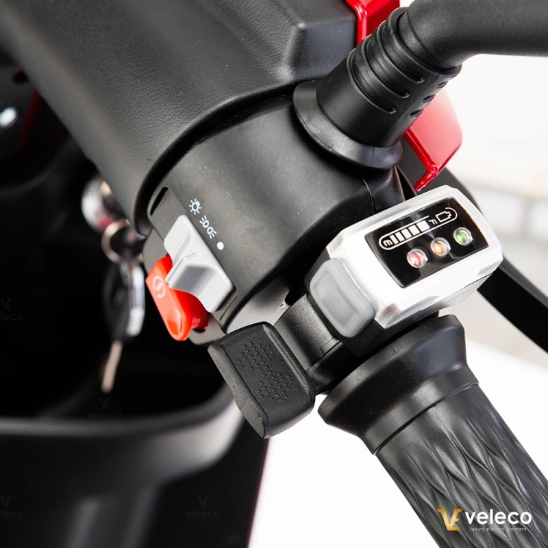 Veleco DRACO: 3-Rad-Mobilitätsroller mit Zusatzausstattung